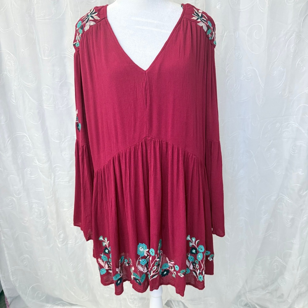 Altar'd State Embroidered Boho Mini Dress Burgundy Bell Sleeve CG2205 Large